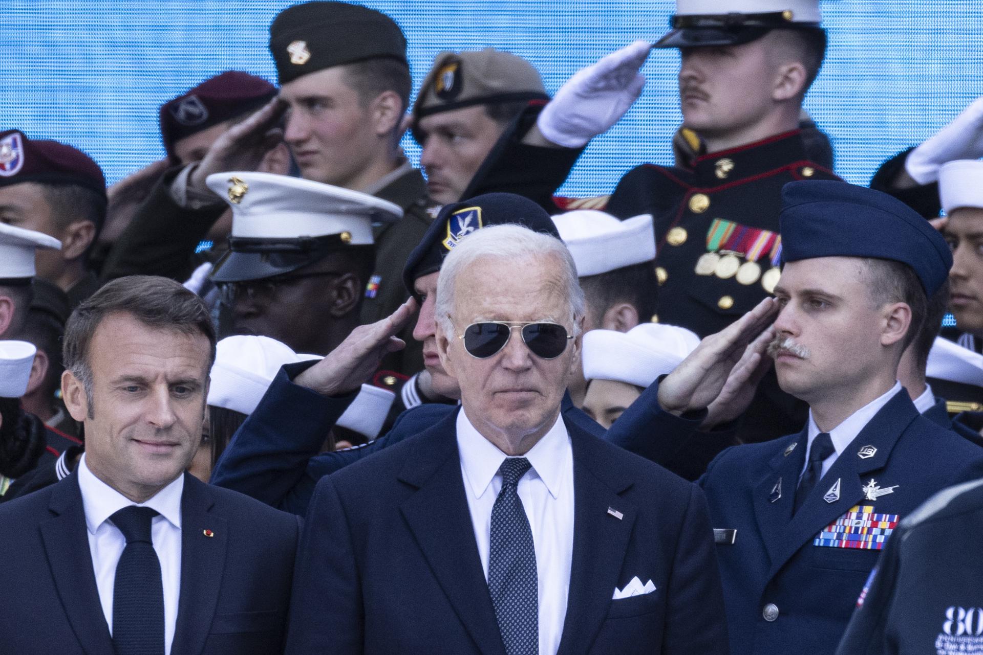 Emmanuel Macron y Joe Biden