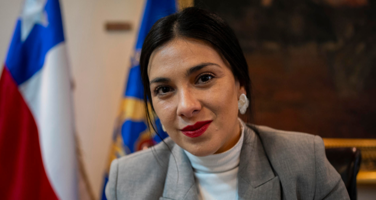 Karol Cariola (PC), presidenta de la Cámara.