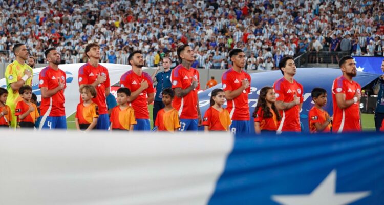 X I @LaRoja
