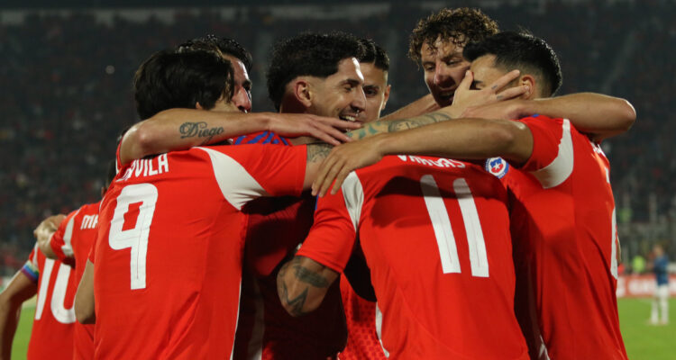 La Roja triunfo Paraguay