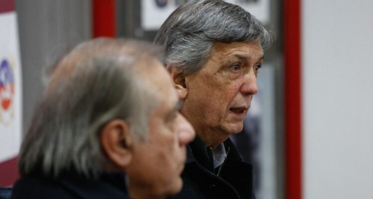 Carmona (PC) tras salida de Juan Andrés Lagos del Gobierno: “No quisiera pensar que la derecha ganó”