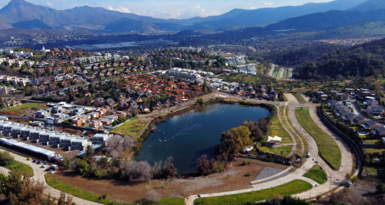 Las comunas del Gran Santiago con los mayores valores promedio de gastos comunes