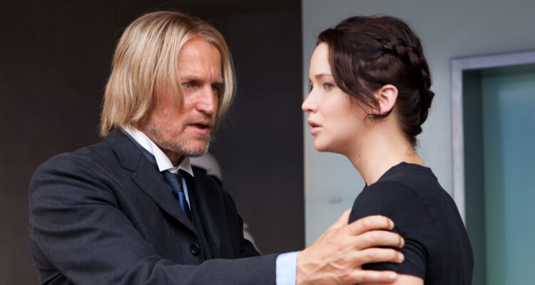 Anuncian nuevo libro y película de “Los juegos del hambre” con la historia de “Haymitch”
