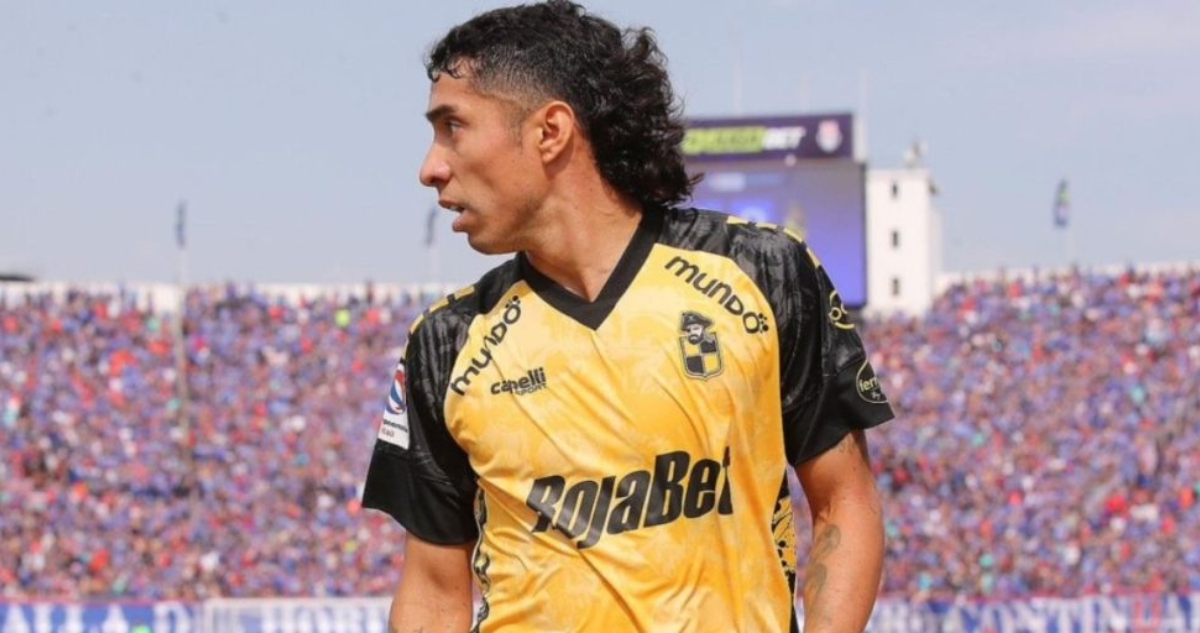 Luciano Cabral podría no llegar a Everton y emprender rumbo al extranjero.
