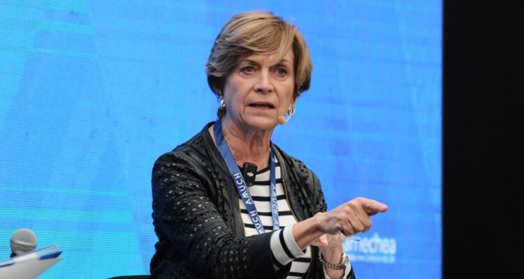 Evelyn Matthei: “Hay bastante evidencia que ya hay políticos que se financian con platas del narco”