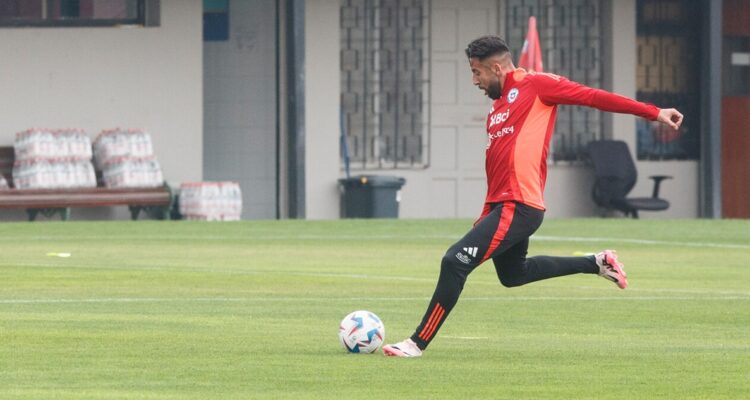 Mauricio Isla apuntaría al fútbol de la MLS de Estados Unidos.