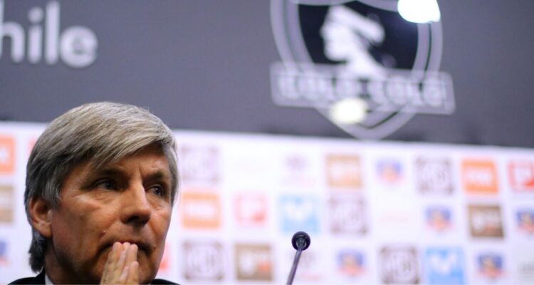 Mayne-Nicholls Colo Colo