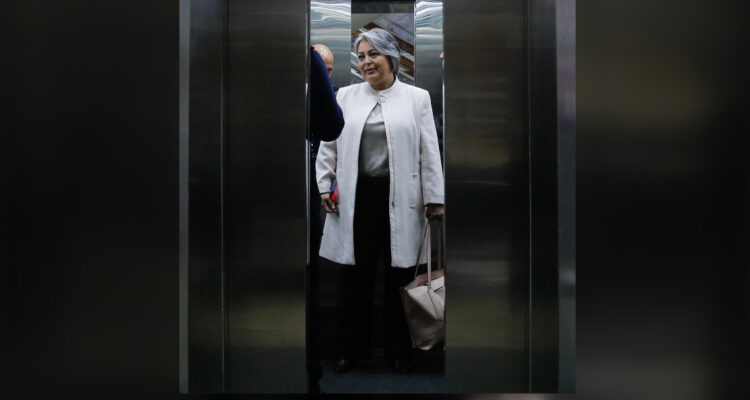 Jara tacha de “fake news” una acusación sobre reforma previsional y da portazo a nueva idea sobre 6%