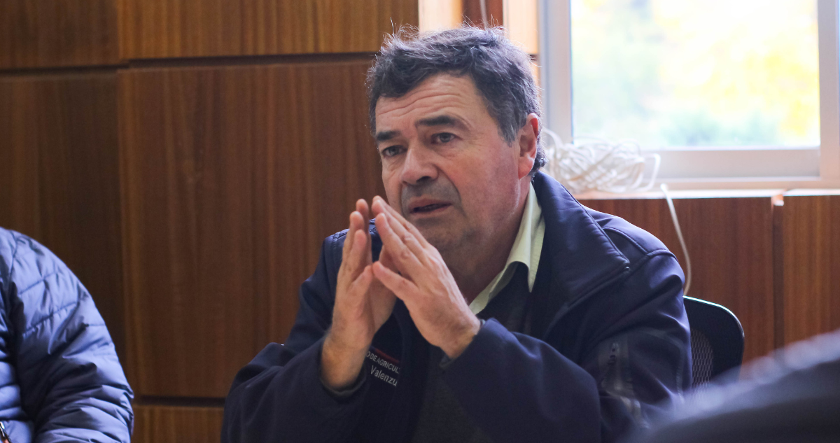 Ministro de Agricultura por dichos de sindicato de Conaf