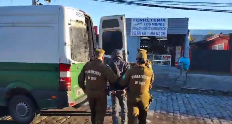 Detienen a hombre que transportaba más de 10 kilos de marihuana al interior de vehículo en Concepción