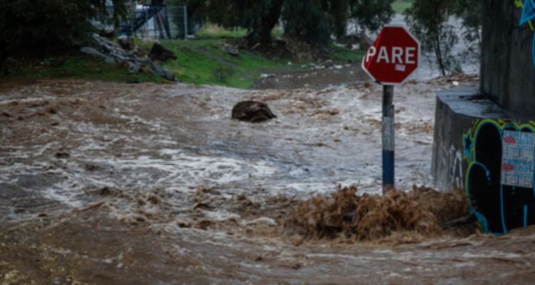 Senapred declara Alerta Amarilla para comuna de Paillaco por amenaza de desborde del Río Llollelhue