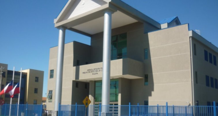 Formalizan a pastor evangélico que habría abusado de una adolescente en Valdivia: quedó en libertad