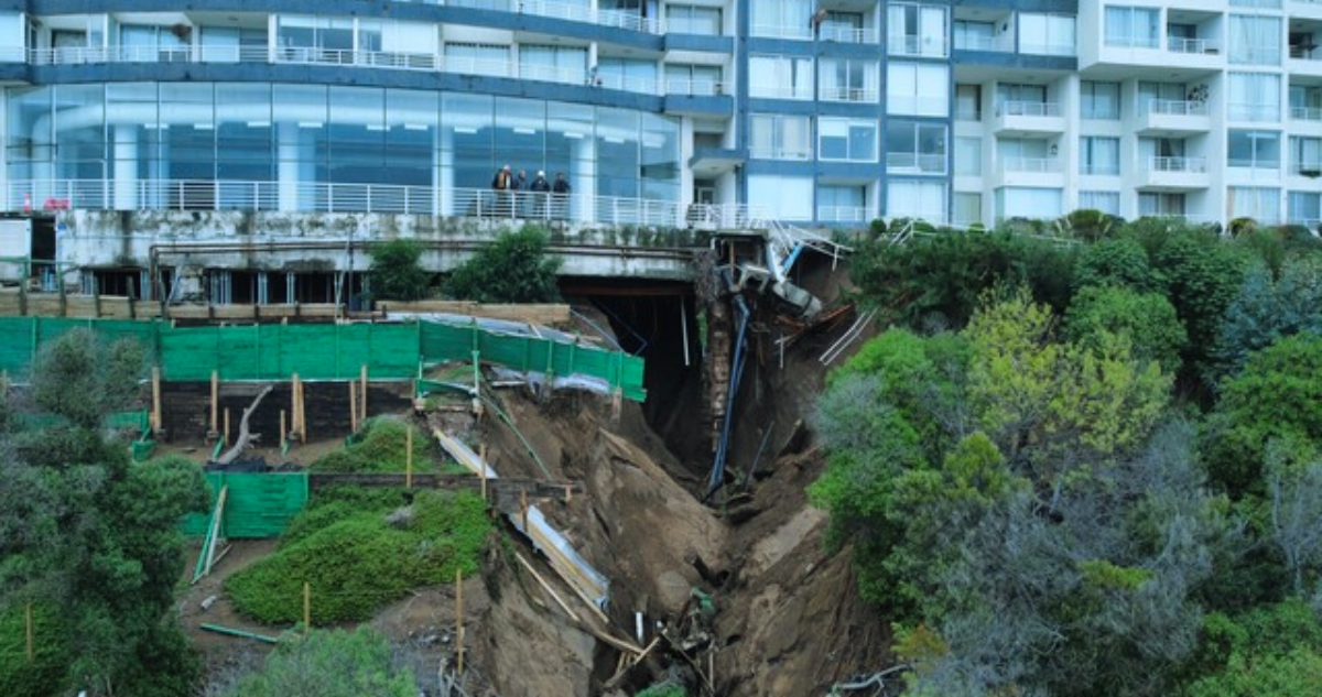 Declaran inhabitable en forma total edificio Euromarina 2 tras socavón en Reñaca