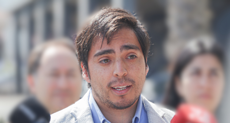 Bío Bío: Piero Blas oficializa candidatura y competirá por Gobernación bajo cupo del Partido Liberal