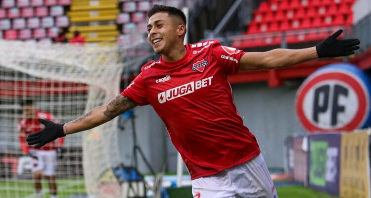 Ñublense goleó a Huachipato por el Campeonato Nacional.