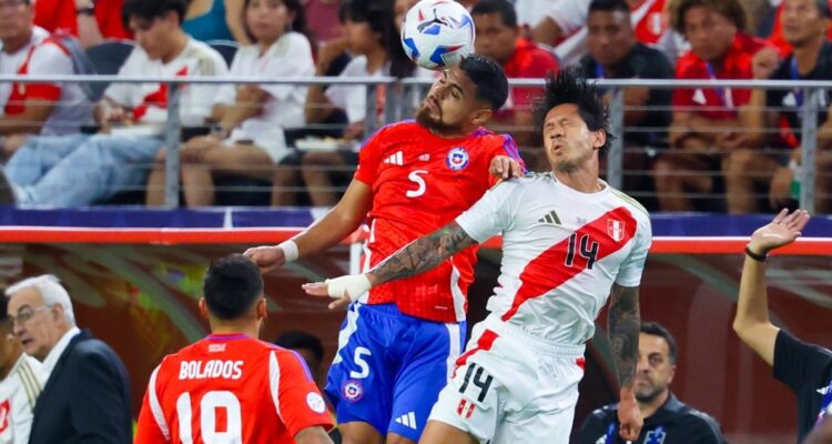 Paulo Díaz palpitó choque con Argentina por Copa América.