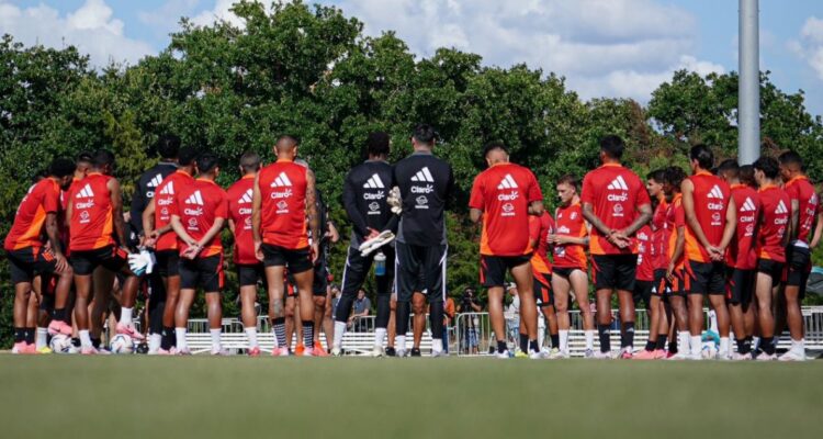 En Perú tienen las mayores expectativas para vencer a Chile en debut de Copa América