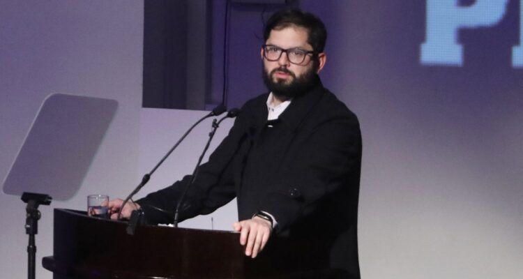 Boric cuestiona falta de acuerdos en materia de seguridad: “De nada sirven las cuñas rimbombantes”