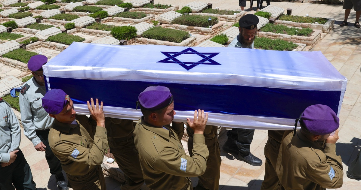 Ejército israelí anuncia la muerte de 8 soldados en Rafah