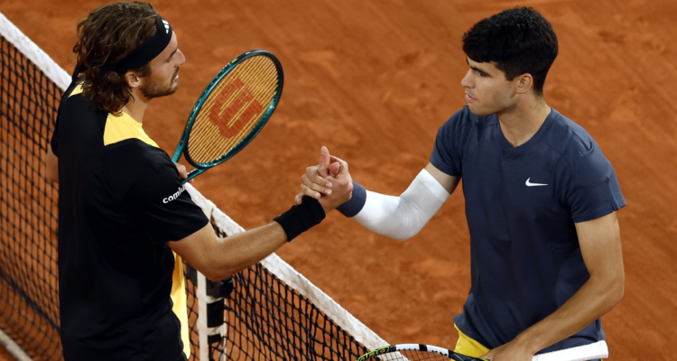 Roland Garros presenció un conflicto entre Carlos Alcaraz y Stéfanos Tsitsipás.
