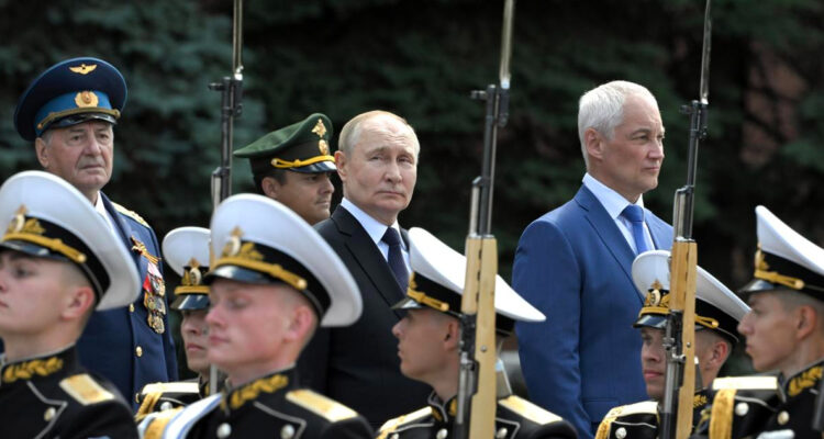 Rusia advierte aumento en el riesgo de una confrontación directa con la OTAN