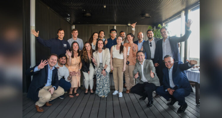 Abren postulación para concurso de emprendedores “Santander X Award Chile”: revisa aquí los requisitos