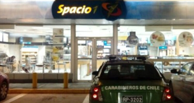 5 años de cárcel para sujeto que robó helados a Spacio 1 en Ñuñoa: amenazó de muerte a trabajador