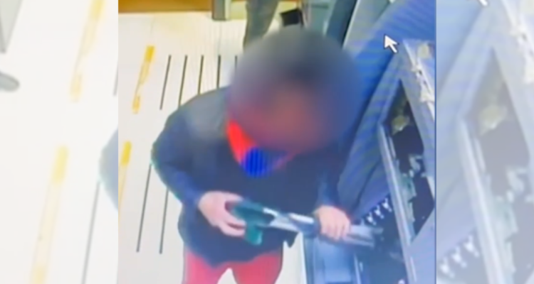 Detienen a sujeto que a golpes intentaba robar dinero del cajero automático de Padre Las Casas