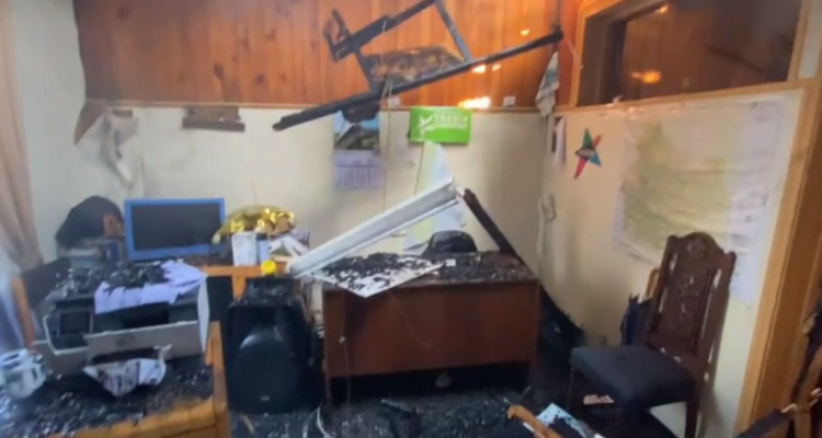 Incendio consume 3 locales del centro de Temuco: una oficina era la sede del senador José García