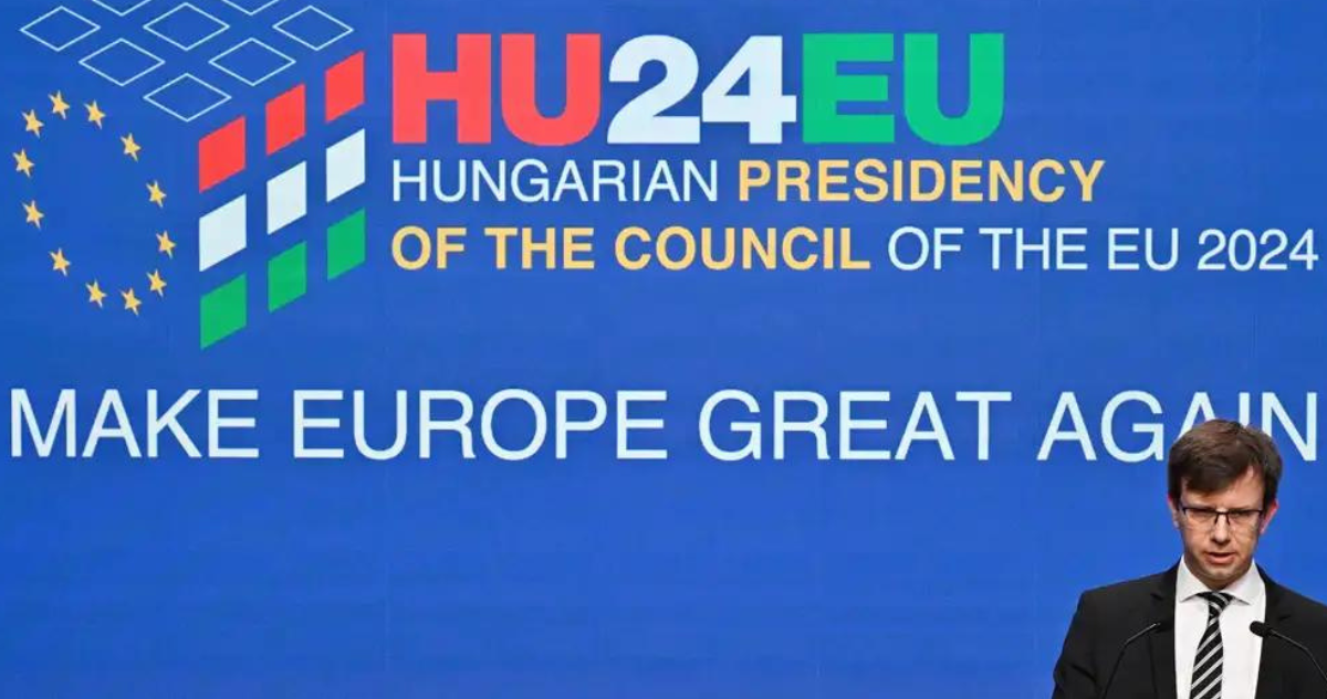 Janos Boka, ministro húngaro para Asuntos de la UE, al revelar el lema de la presidencia de Hungría