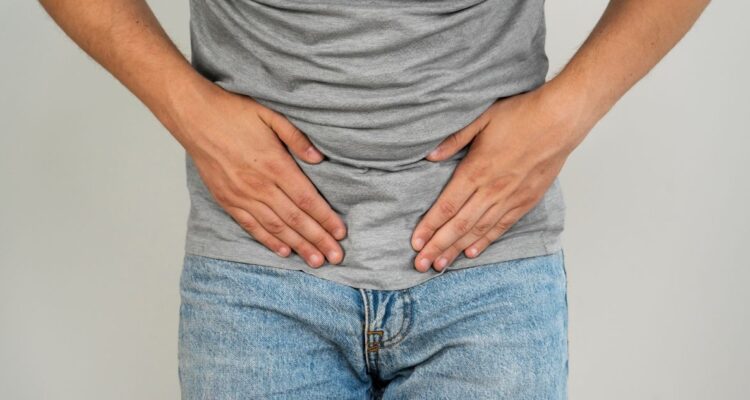 Qué es la vasectomía, quiénes se la pueden realizarse, cuánto cuesta en Chile y qué pasa si se arrepienten, es reversible la cirugía anticonceptiva.