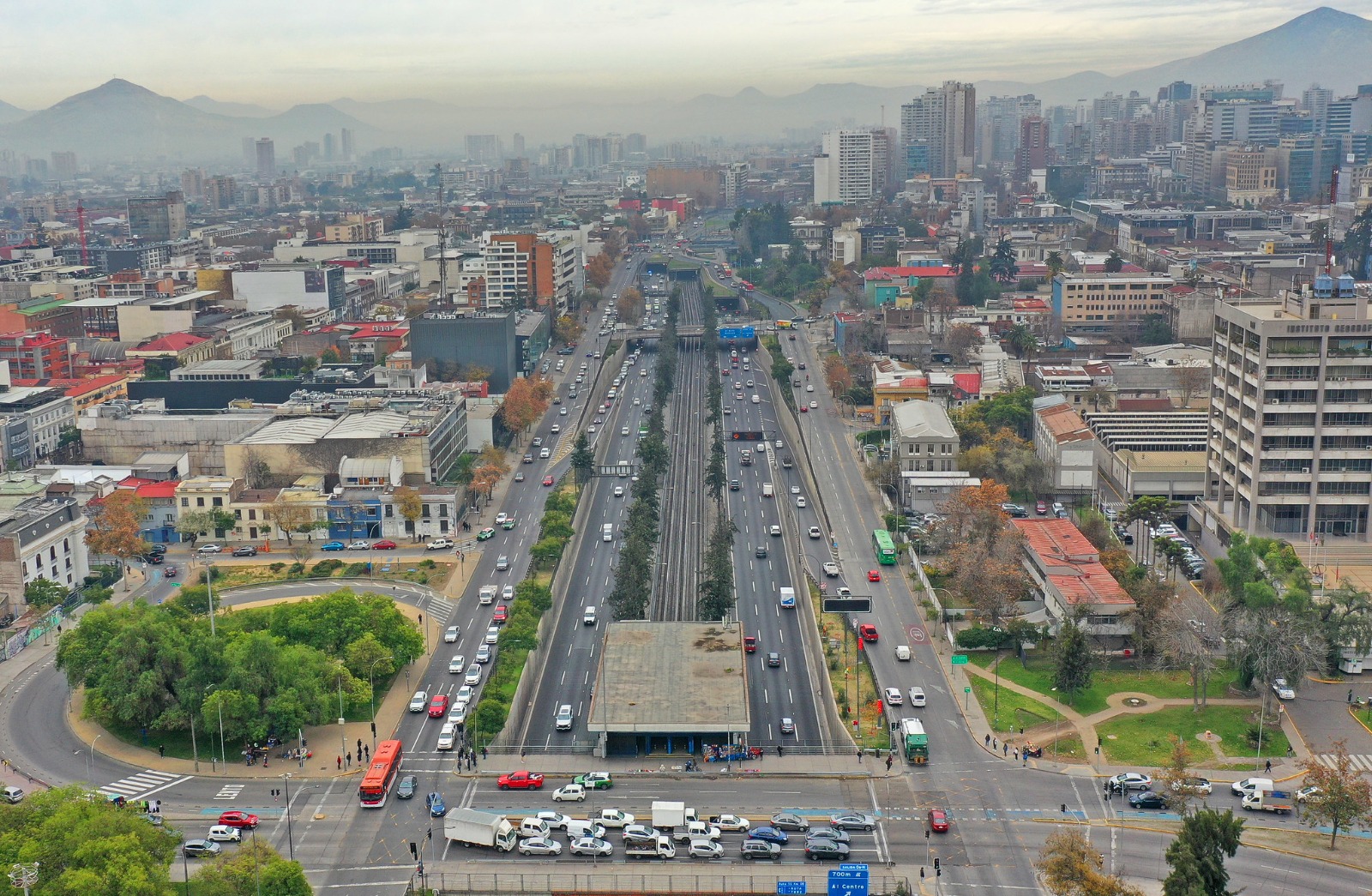 Parque urbano en Autopista Central