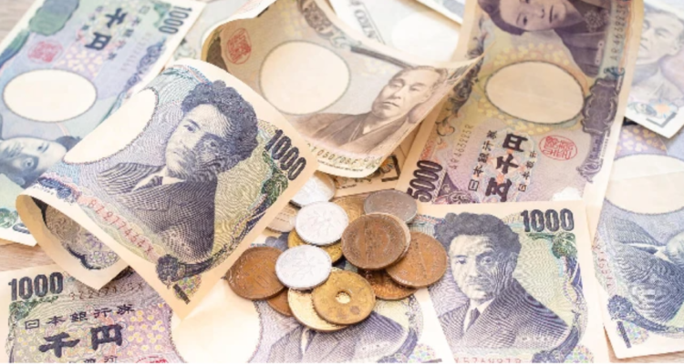 Japón: el yen alcanzó su nivel más bajo en 37 años frente al dólar y un mínimo histórico ante el euro