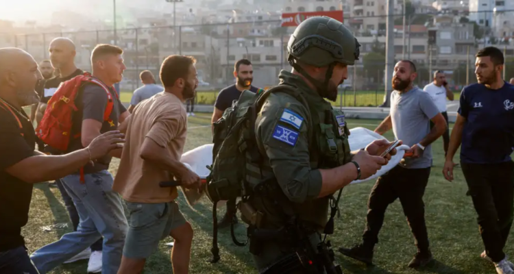 Al menos 10 niños mueren en Israel tras ataque desde Líbano contra cancha de fútbol