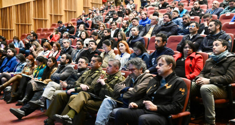 Alcaldes de la RM se reúnen con delegado presidencial para abordar planes de trabajo en el territorio