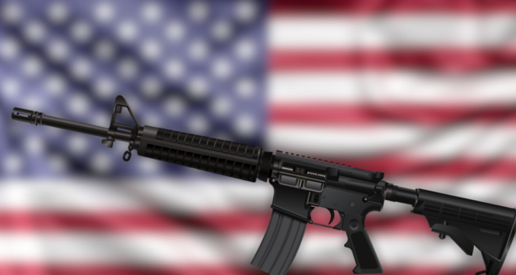 Así es el “rifle de América” que se usa en casi todos los tiroteos de EE. UU, ¿se vende en Chile?