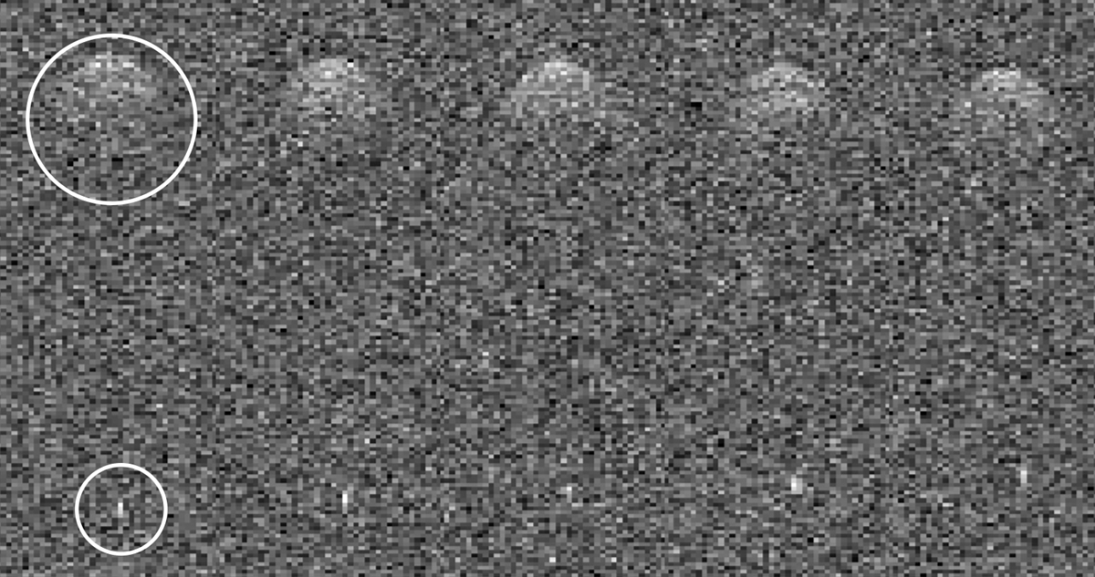 La NASA observó dos asteroides que pasaron cerca de la Tierra, uno de los cuales resultó tener una pequeña luna orbitando alrededor.
