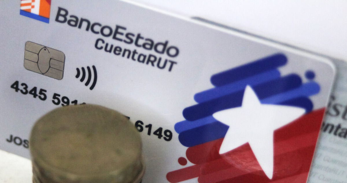 Comenzó el primero de los tres nuevos pagos del Bolsillo Familiar Electrónico