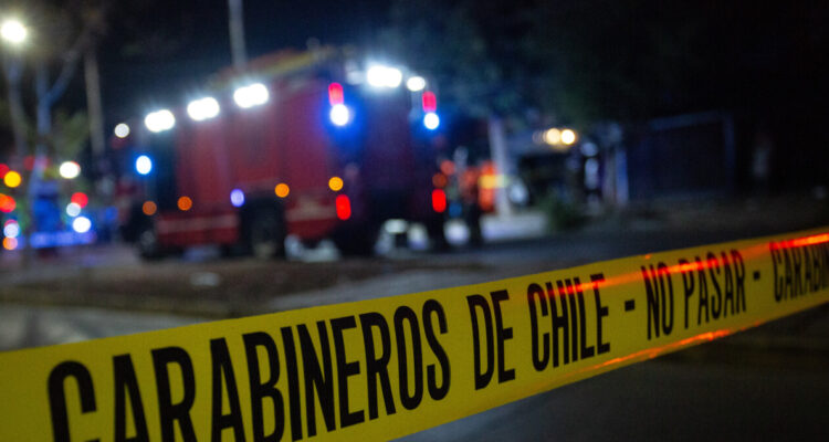 Bombero de La Granja sufre violento asalto en cercanías del cuertel: lo apuñalaron en el tórax