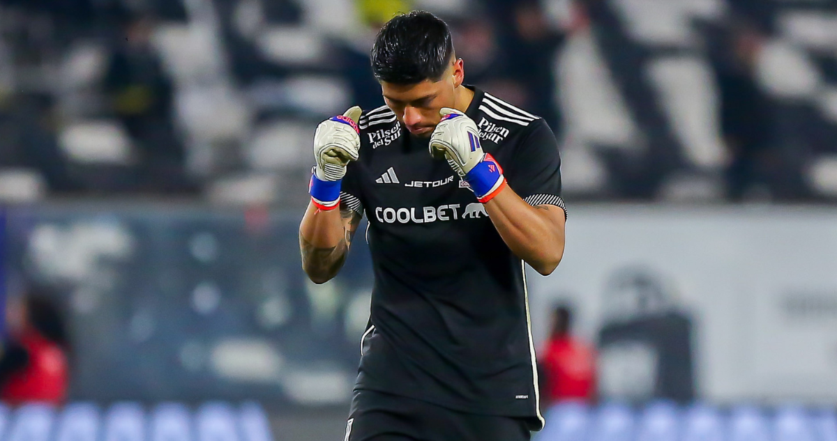 Brayan Cortés pide disculpas tras ver la roja y golpear a jugadores en el desenlace del duelo entre Colo Colo y Unión Española.