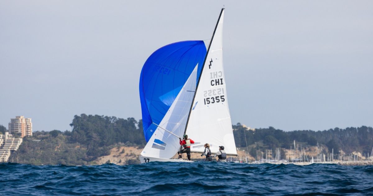 El Campeonato Mundial Juvenil de Veleros Lighting en Algarrobo, Chile