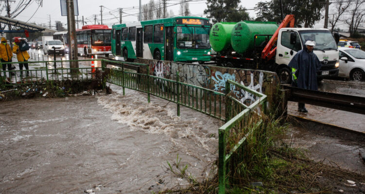 Inician obras de ducto que solucionará desbordes del Canal Santa Marta en Maipú