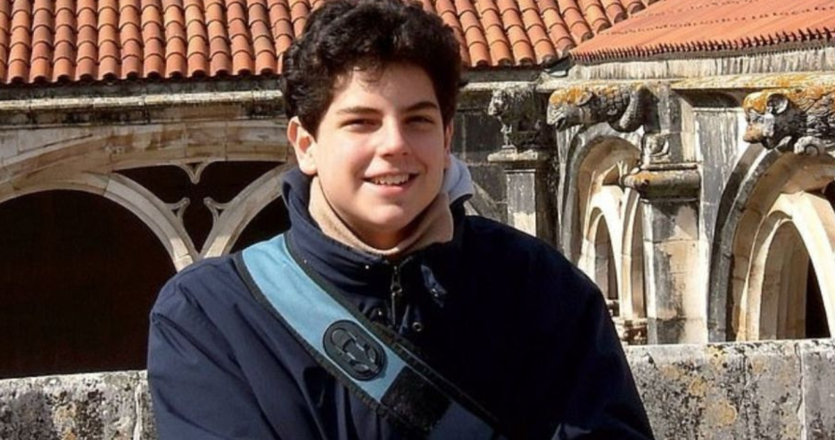 Estos serían los milagros de Carlo Acutis, el próximo santo “millenial” que fue canonizado por el Papa
