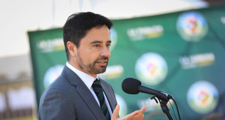 Alcalde Carter acusa a ministra Tohá de “hacer trampa” por operativo policial en La Florida