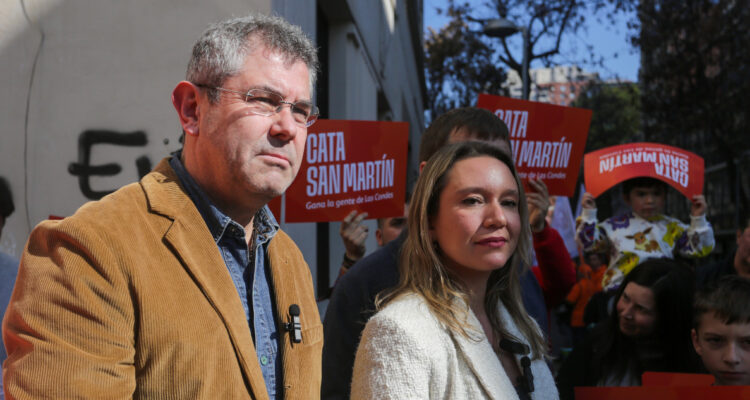 Catalina San Martín inscribe candidatura independiente por Las Condes