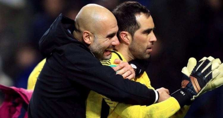 Claudio Bravo a un paso de retornar a los brazos de Pep Guardiola.