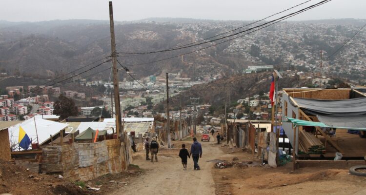 Comisión investigadora aprueba informe final sobre responsabilidades de organismos y autoridades en megaincendio de la región de Valparaíso