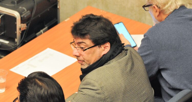 Nuevo revés para Daniel Jadue: justicia acepta aplicar medidas cautelares contra sus bienes