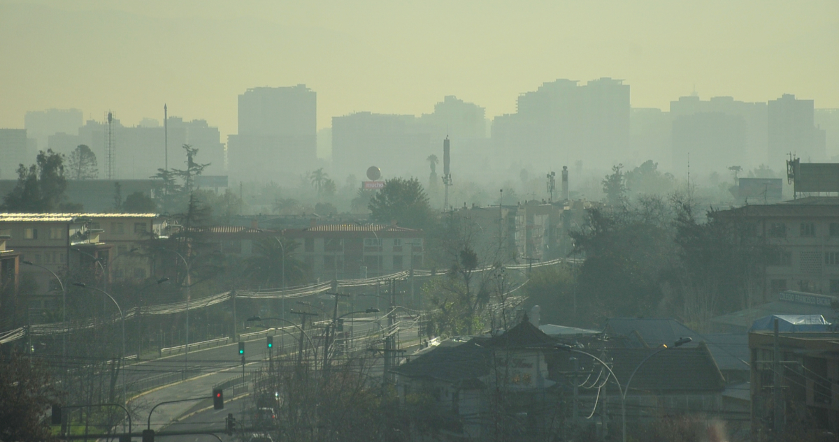 Declaran Alerta Ambiental en la RM para este viernes por malas condiciones de ventilación