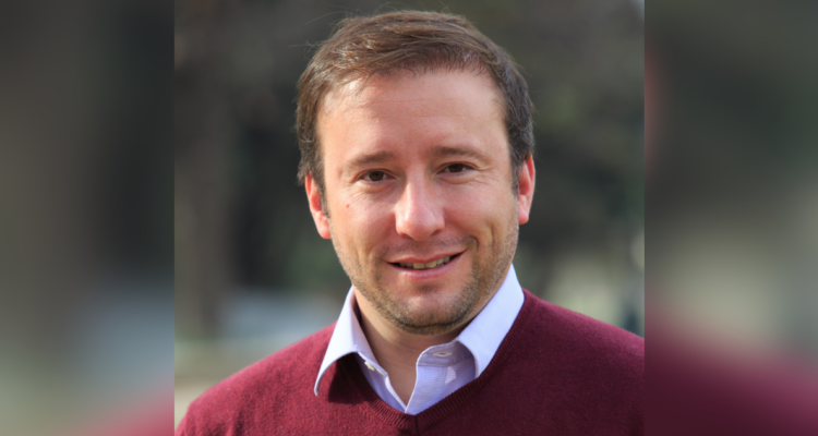 Tomás Fuentes responde a escépticos sobre su candidatura al GORE RM: “Ofrecemos una alternativa joven”